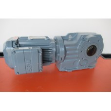 12 RPM 0,75 kW Asmaat 40 mm  IE2. UNUSED 